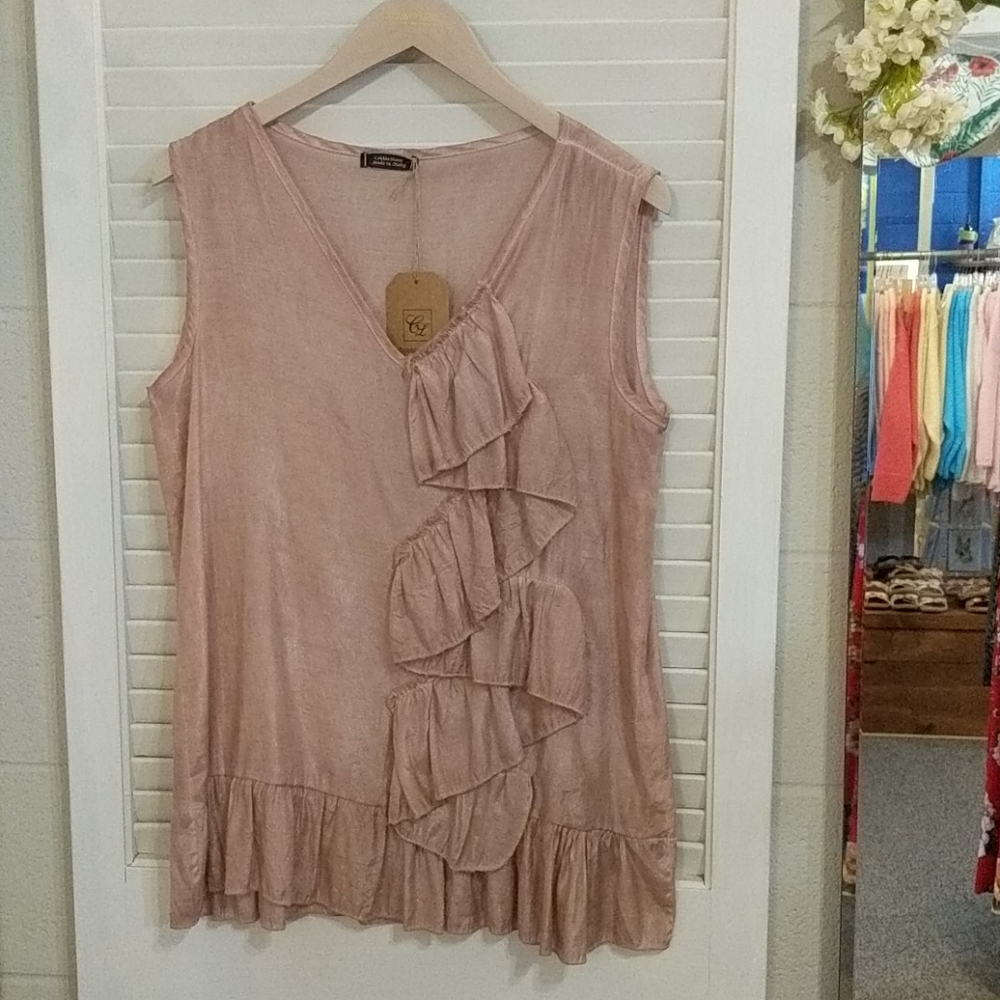 Ruffled top